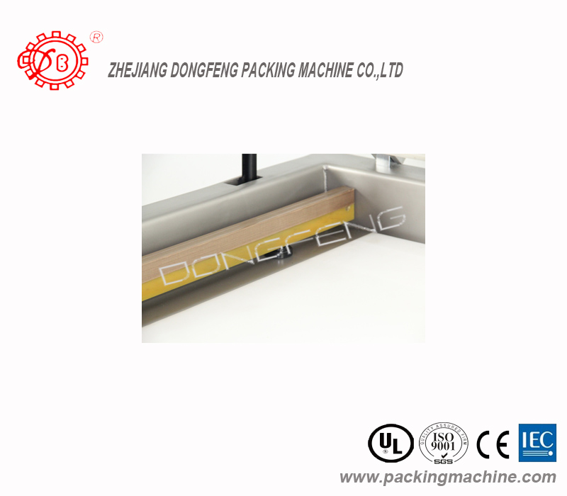 ВАКУУМНЫ ЎПАКІВАЧ СЕРЫІ DZ (DZQ-600B)